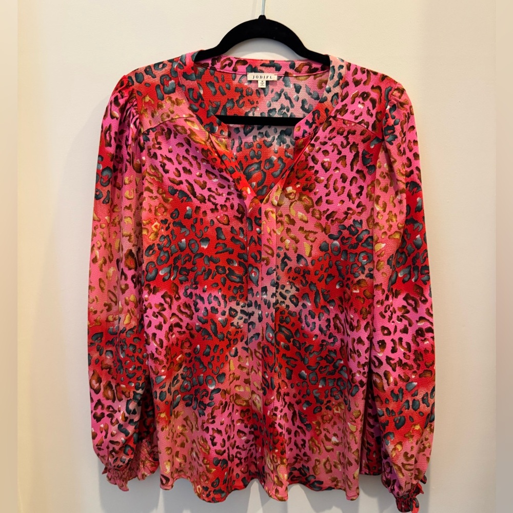 Women's Pink Leopard Print Top